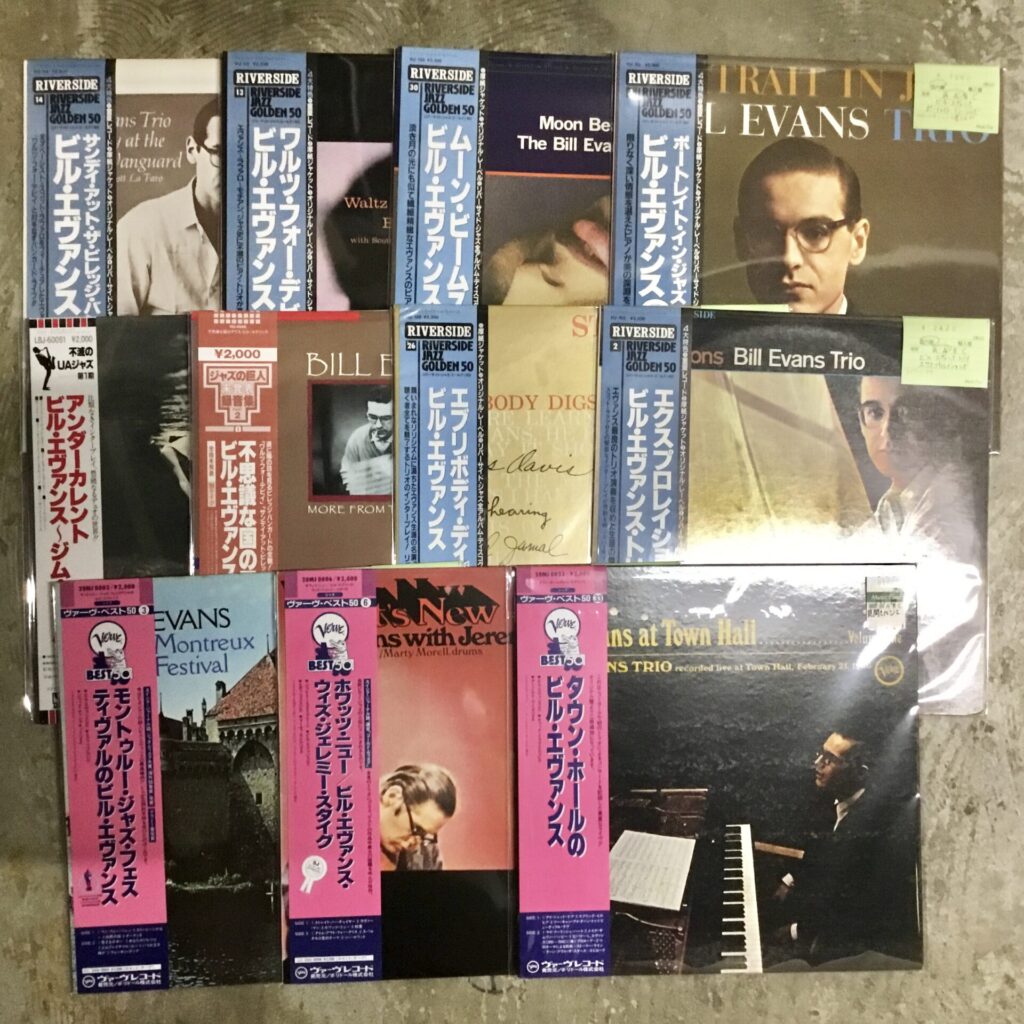 ビル・エヴァンスのLPレコードが11枚入荷しました。