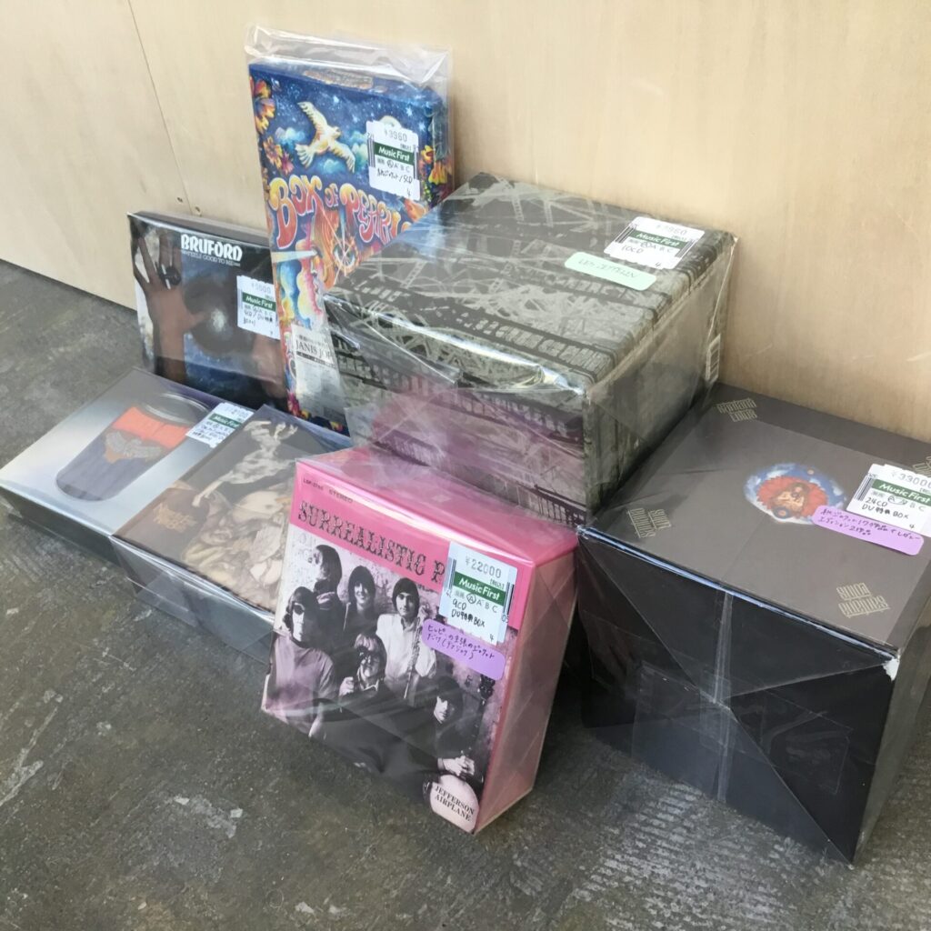 【新入荷情報】 洋楽ロックのCDボックスが入荷しました。