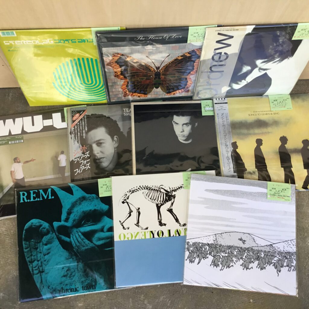 【新入荷情報】 NEW WAVE～INDIE ROCK人気アーティストのLPがまとまって入荷しました。